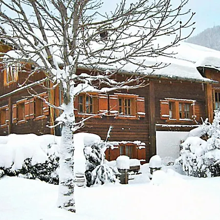 Helmreich-3 By Interhome